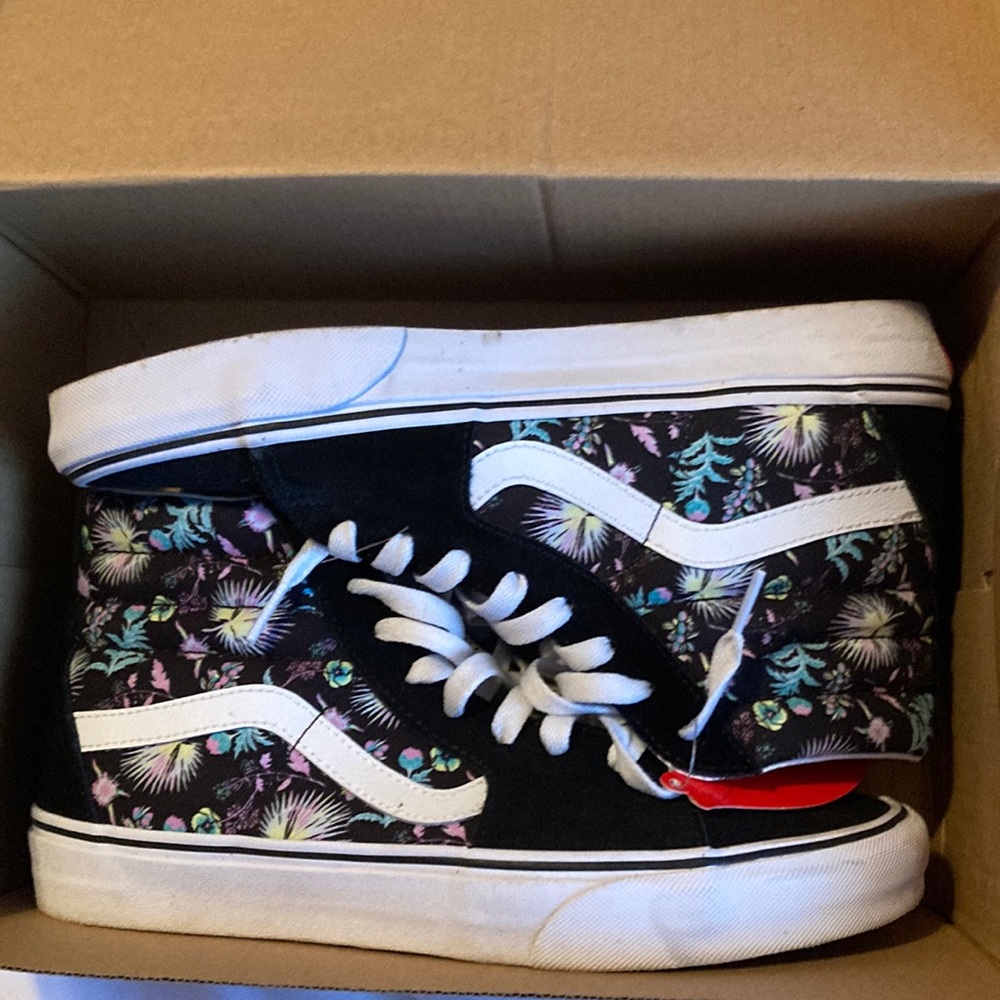 COPY - Women's Vans Sk8-Hi